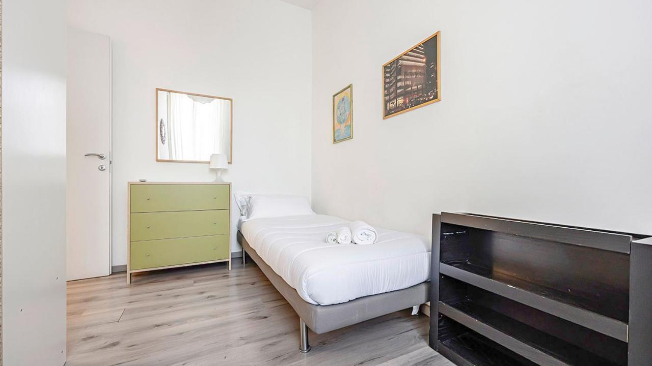 Coliseum View - Diana'S House By Rentbeat Apartment Rome Bagian luar foto