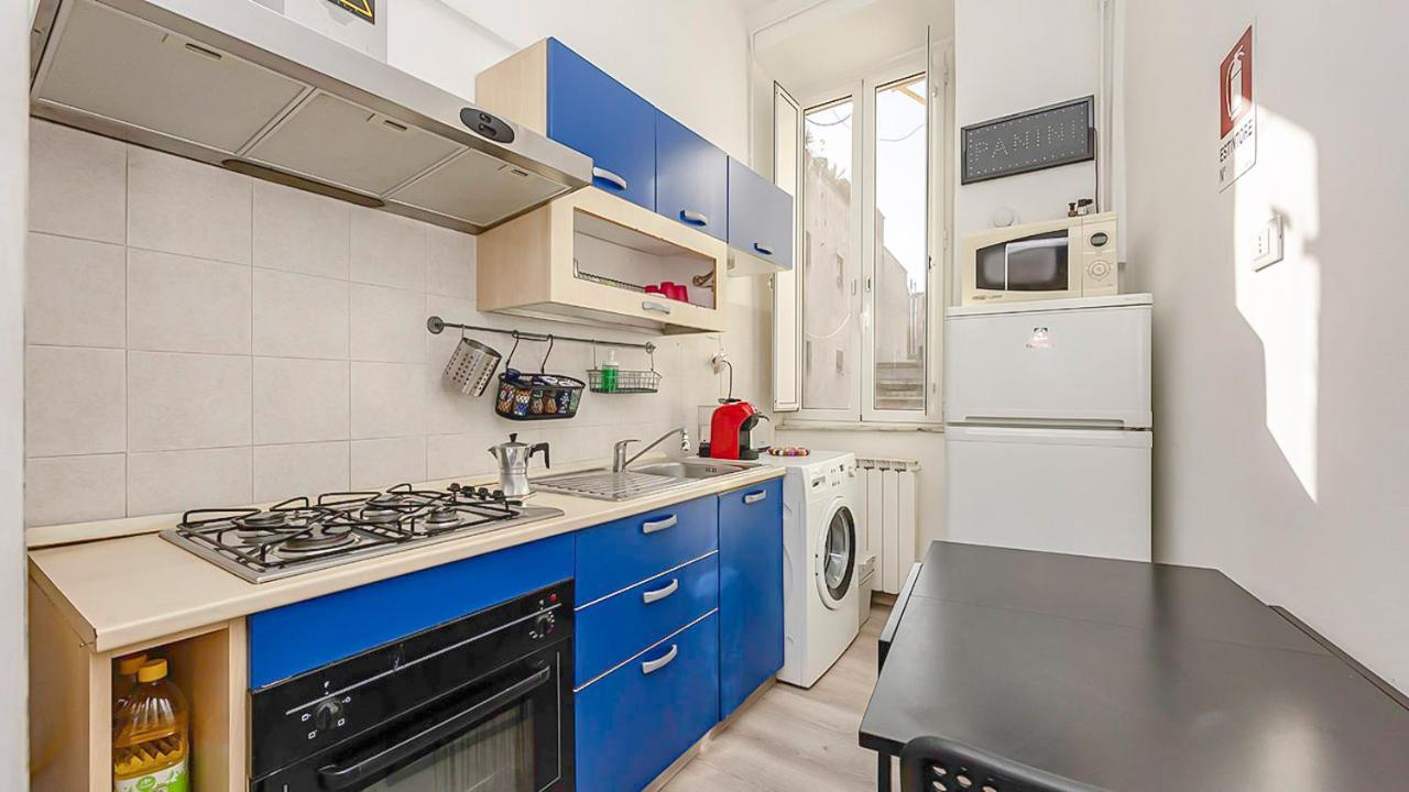 Coliseum View - Diana'S House By Rentbeat Apartment Rome Bagian luar foto