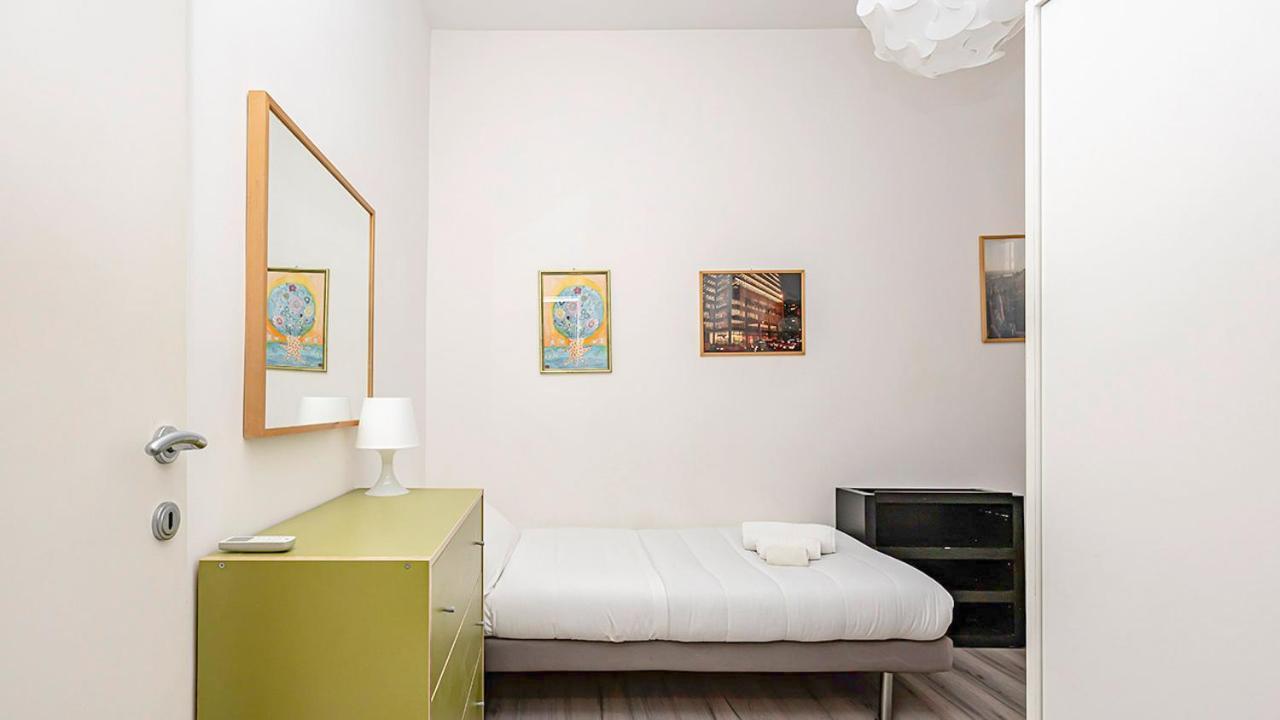Coliseum View - Diana'S House By Rentbeat Apartment Rome Bagian luar foto