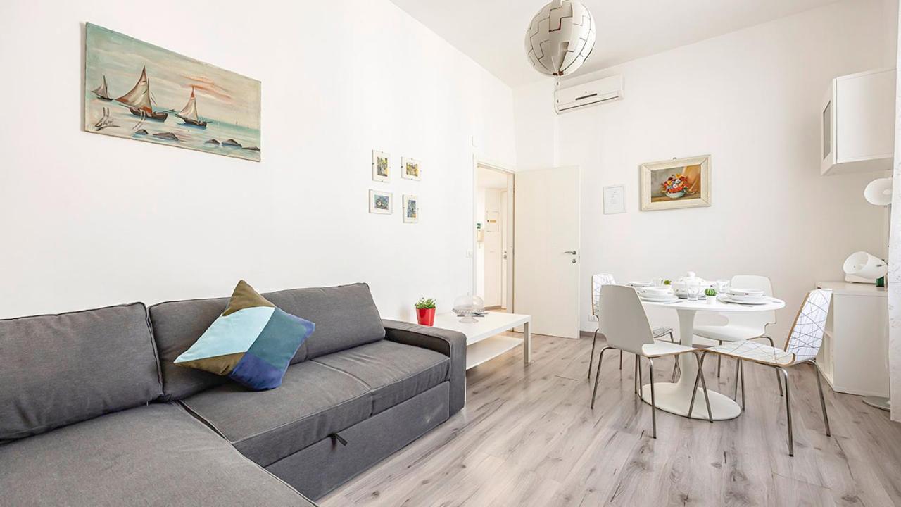 Coliseum View - Diana'S House By Rentbeat Apartment Rome Bagian luar foto